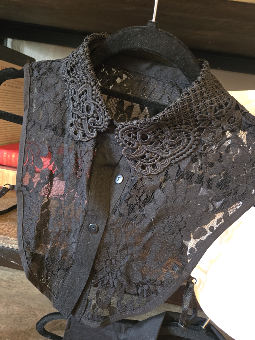 [THREE ITEMS] Black Lace Crochet-Trim Detachable Collar + 2 More